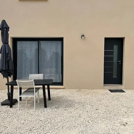 Apartament Neuf Et Moderne Avec Belle Vue Marcillac-Saint-Quentin